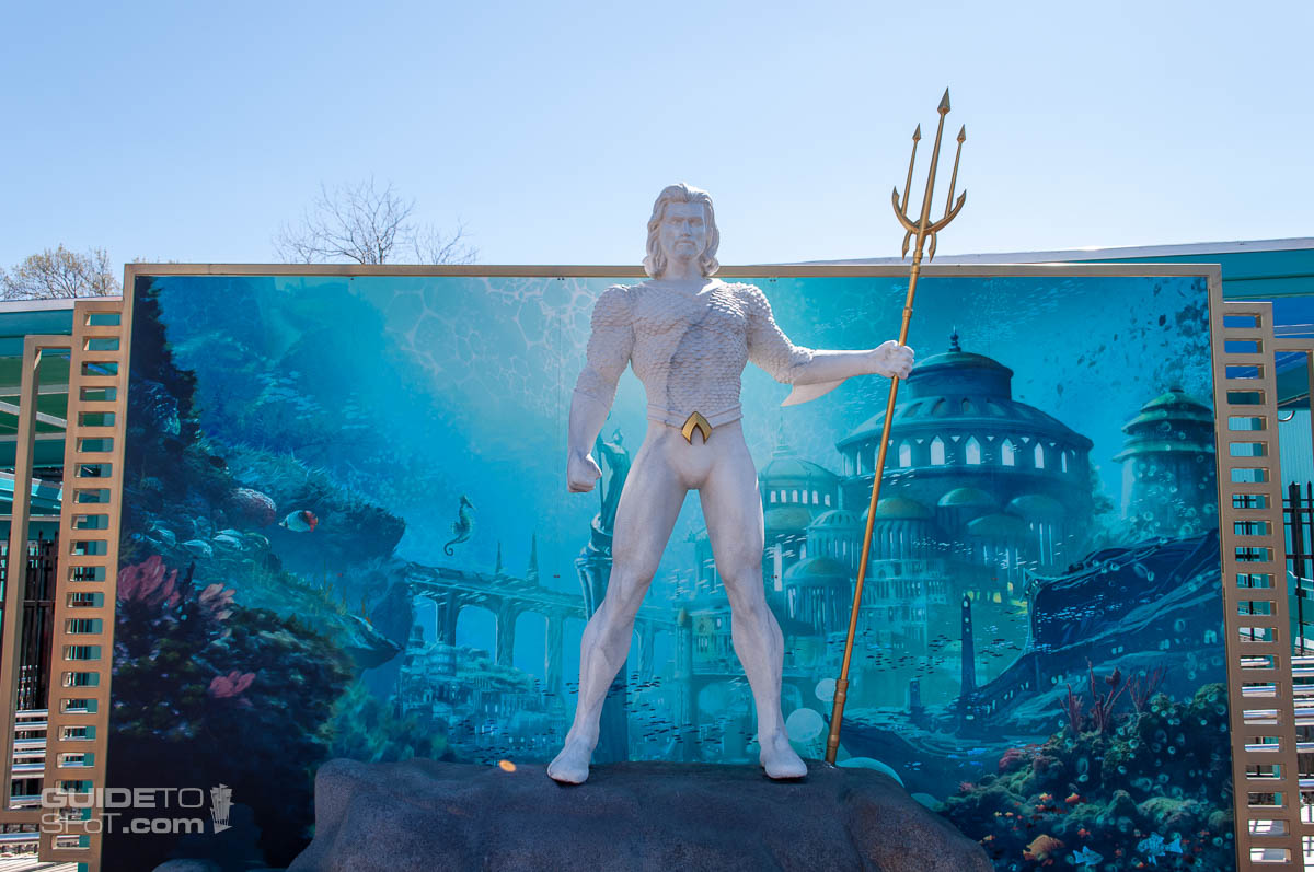Aquaman Statue